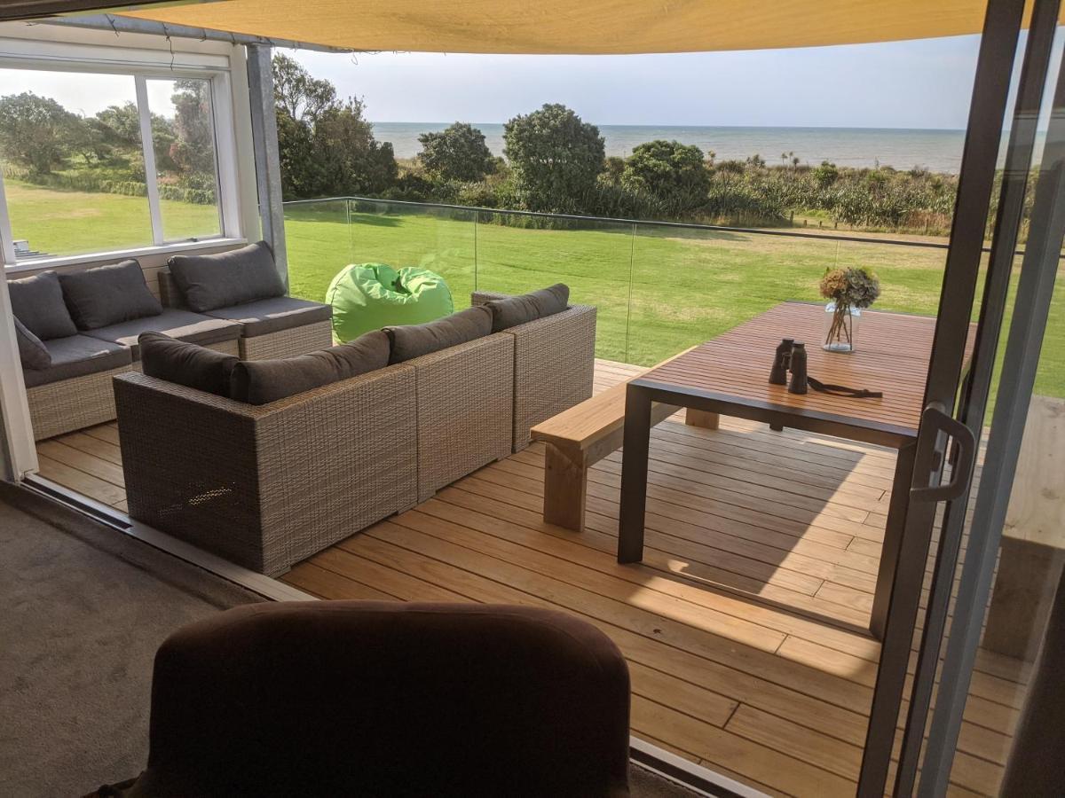 Taranaki Beach House - Great Sea Views Villa Waitara Dış mekan fotoğraf